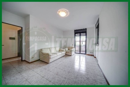 Gallarate, Centro, Via G. B. Rusnati