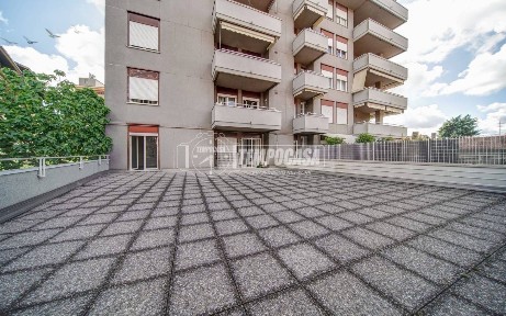 Quadrilocale via Gerolamo Dolci 3, Centro, Somma Lombardo
