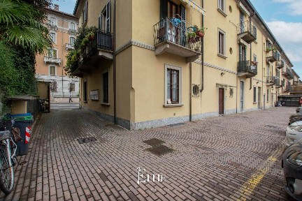 Trilocale viale Padre Gian Battista Aguggiari 13, Centro, Varese