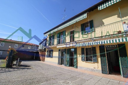 Trilocale via del Quadro, Centro, Somma Lombardo
