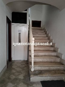 Trilocale via Ferdinando d'Aragona, Centro, Barletta
