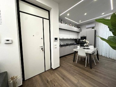 Trilocale via Luigi Settembrini 93, Centro, Canosa di Puglia