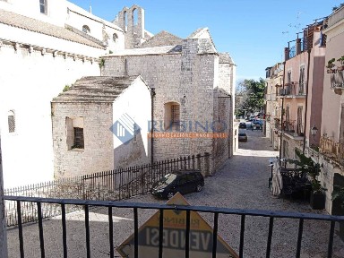 Quadrilocale via Duomo, Centro Storico, Barletta