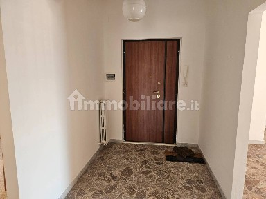 Appartamento via Ugo La Malfa, Trani