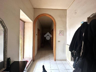 Quadrilocale via Puglia 8, Centro, Canosa di Puglia