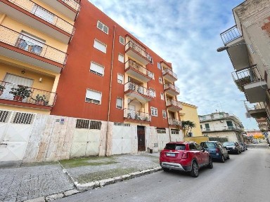 Trilocale via Principe Umberto 43, Centro, Canosa di Puglia
