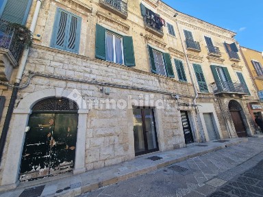 Appartamento piazza Giuseppe Mazzini, Trani