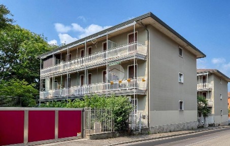 Gallarate, Crenna - Bettolino, Via Edmondo de Amicis, 9