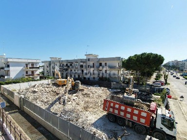 Trilocale via Vittorio Malcangi 199, Trani