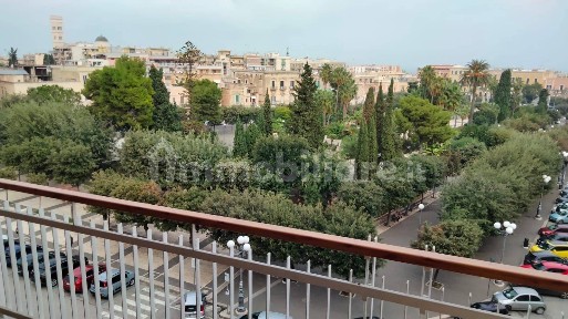 Appartamento piazza Vittorio Emanuele II 49, Bisceglie