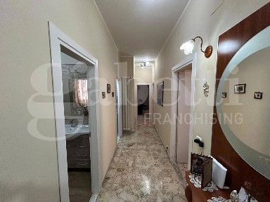 Quadrilocale via Giovanni Verga, 55, Centro, Canosa di Puglia