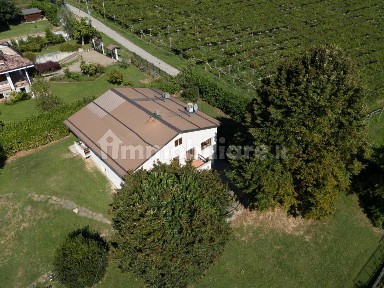 Villa unifamiliare Strada della Brunetta, Centro, Agliè