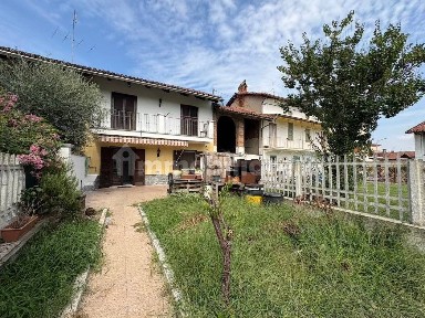 Lombriasco, Viale Monviso, 1