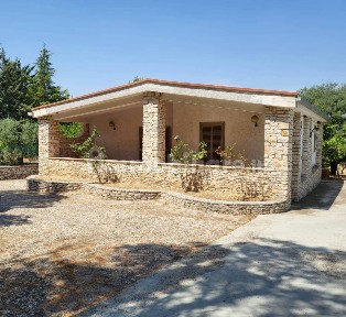 Quadrilocale via Castel del Monte, Montegrosso - Boschetto, Andria