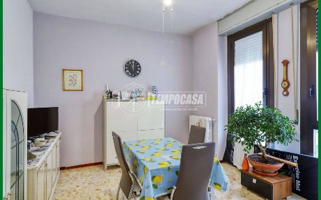 Bilocale viale Milano, Centro, Varese