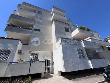 Trilocale via Corsica, Canosa di Puglia