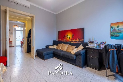Trilocale piazza Risorgimento 9, Centro, Gallarate