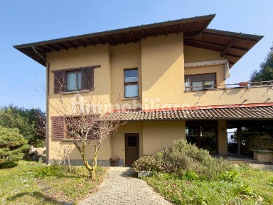 Quadrilocale via Carnia 57, Giubiano - San Carlo, Varese