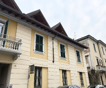Gallarate, Centro, Via Giosuè Carducci, 6
