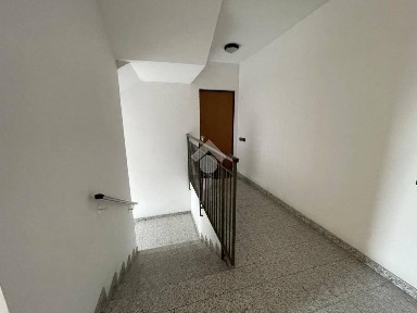 Trilocale via G. Leopardi 20, Fagnano Olona