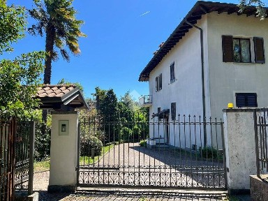 Varese, Bosto, Via C. Goldoni, 68