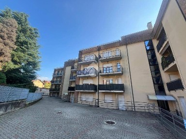 Varese, Montello, Via Atto Vannucci, 14