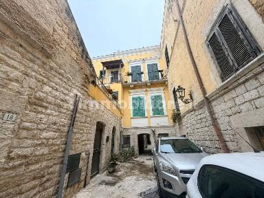 Bilocale via Cambio Vico 1 16, Trani