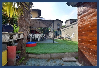 Gazzada Schianno, vicolo amabile