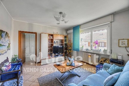 Bilocale via XXV Aprile 85, Buguggiate