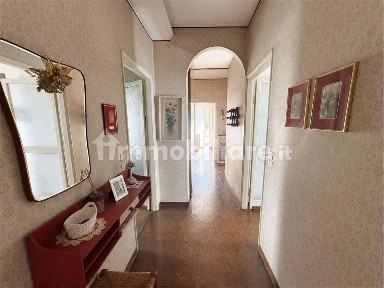 Quadrilocale via Camillo Benso di Cavour 16, Centro, Somma Lombardo