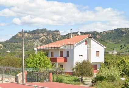 Villa unifamiliare Località Baronessa 1, Belvedere di Spinello