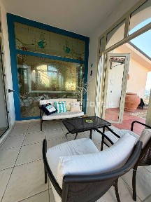 Villa unifamiliare viale Magna Grecia, Lungomare, Capocolonna, Crotone