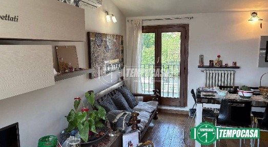 Trilocale via Ugo Foscolo 19, Piazza Santa Maria, Busto Arsizio