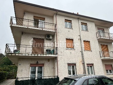 Cadrezzate con Osmate, Via Solferino