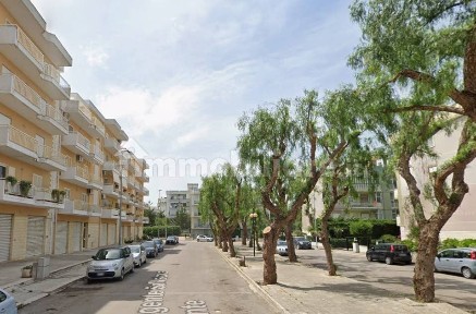 Quadrilocale via Sergente Salvatore Prudente 30, Centro, Canosa di Puglia