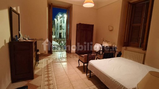 Quadrilocale piazza Nicola Giuseppe Tomaselli, Trani