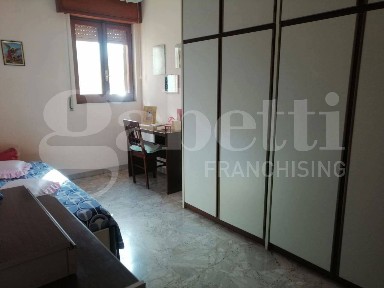 Trilocale via Piave, 15, Centro, Margherita di Savoia