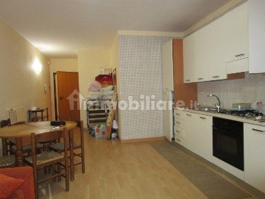 Appartamento via Salvatore Santeramo 8, Centro, Margherita di Savoia