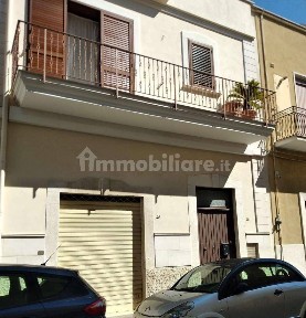 Appartamento all'asta via Carlo Goldoni, Andria