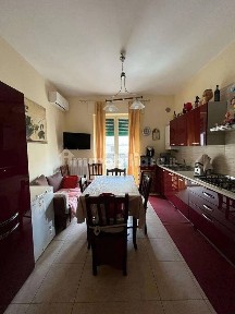 Trilocale buono stato, primo piano, Centro, Canosa di Puglia
