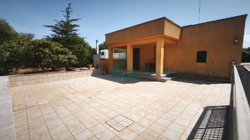 Locorotondo, KM 42, 761