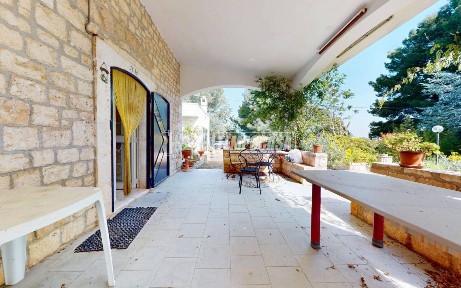 Villa unifamiliare Strada Provinciale Casamassima, Centro, Conversano
