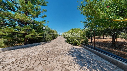 Villa unifamiliare viale Soccorso Monopoli, Conversano