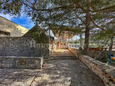 Putignano, Strada Comunale Parco del Medico