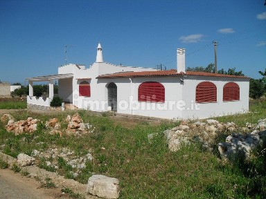 Polignano a Mare, Strada Comunale Commisso, 1276g