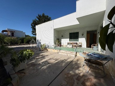 Villa unifamiliare Strada Scizza o Scizze 4, Torre a Mare, Bari