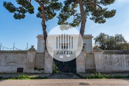 Villa unifamiliare corso Umberto I 62, Santo Spirito, Bari