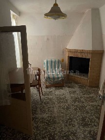 Bari, Loseto, Via della Cava, 4