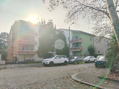 Parma, San Lazzaro, Via Lorenzo e Baldassarre Molossi, 17