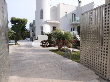 Bari, Palese, TRAVERSA SECONDA DI STRADA PIZZILLO